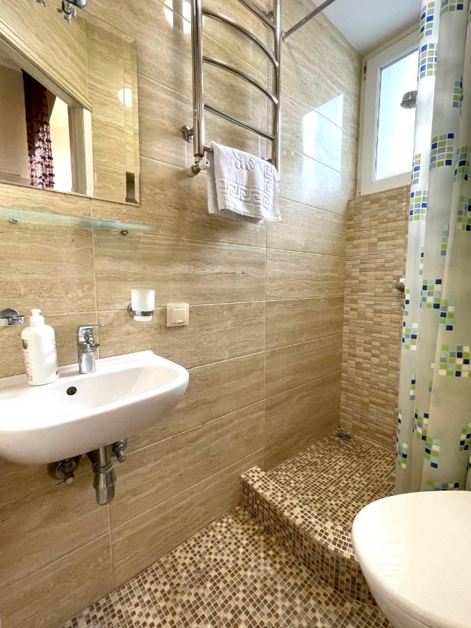 Cozy Apartment On Greek Street 15 Oldenburg Bagian luar foto